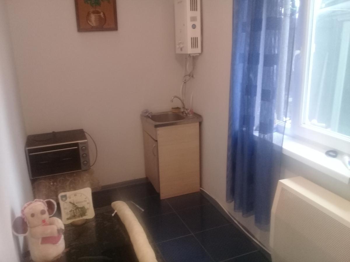 Guest House Gikacha Tbilisi Buitenkant foto